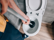 Cách sửa van cấp nước bồn cầu bị sự cố
