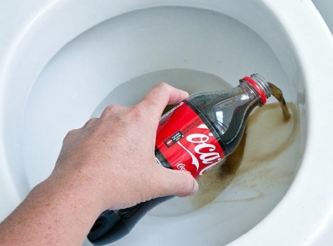 C&aacute;c nguy&ecirc;n nh&acirc;n l&agrave;m cho bồn cầu bị tụt nước